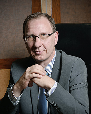 Dr. Keviczki István